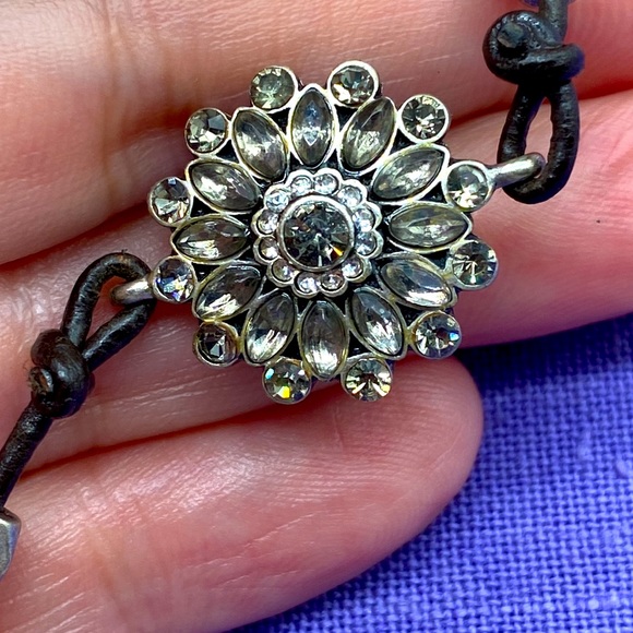 Vintage Fossil blank cord silver toned floral design in 7 inch length 🌻 - Picture 8 of 8